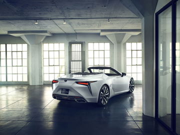 Lexus Lc Convertible Concept 8