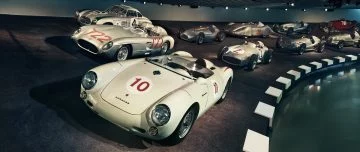 Mercedes Museo Porsche 550 3