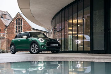 Mini Cooper 60 Years Edition 6