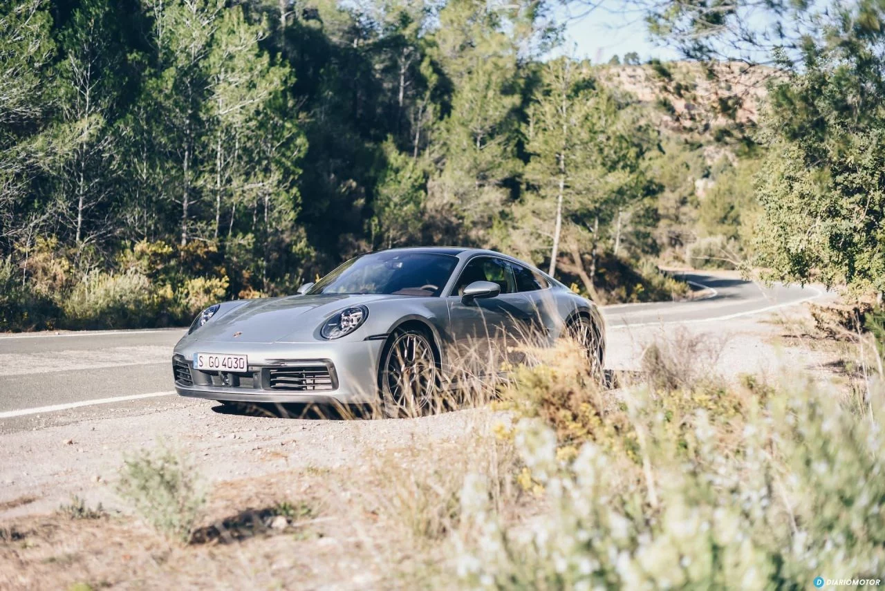 Porsche 911 992 20