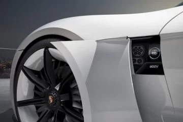 Porsche Taycan Mission E 0119 003