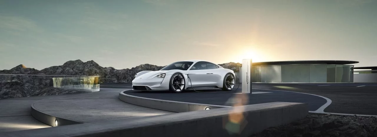 Porsche Taycan Mission E 0119 006