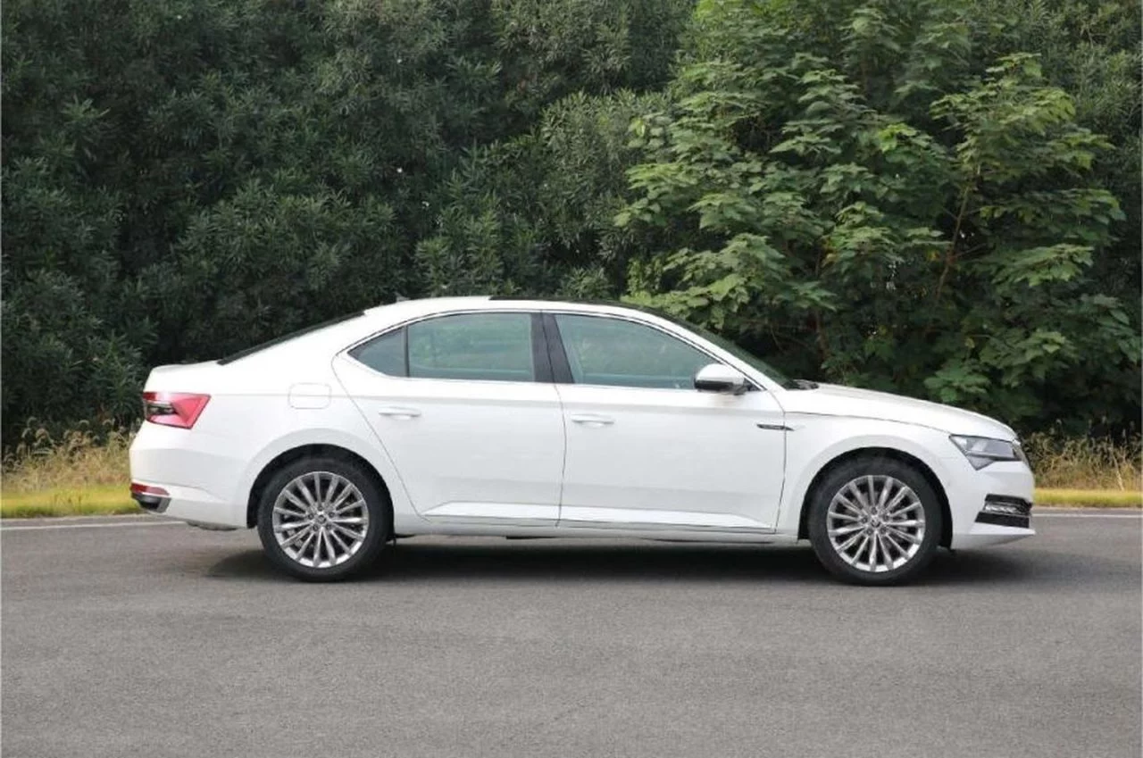 Skoda Superb Filtrado 2019 4