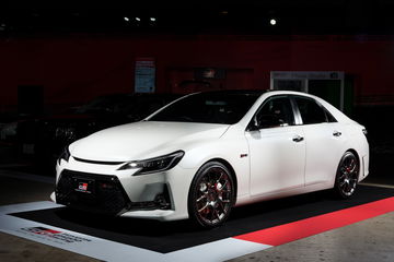 Toyota Mark X Grmn 6