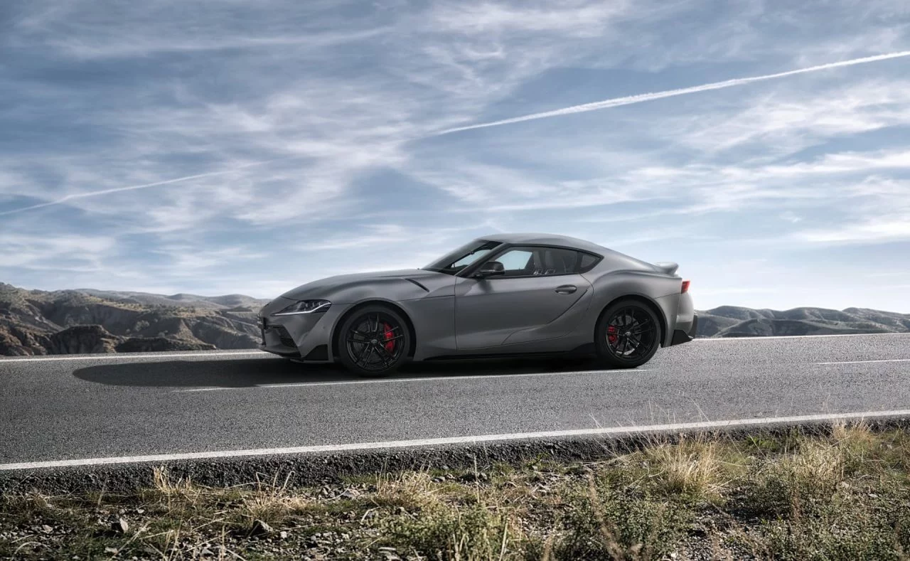 Toyota Supra Gris 2019 Toyota Supra Grey Location 002 135022