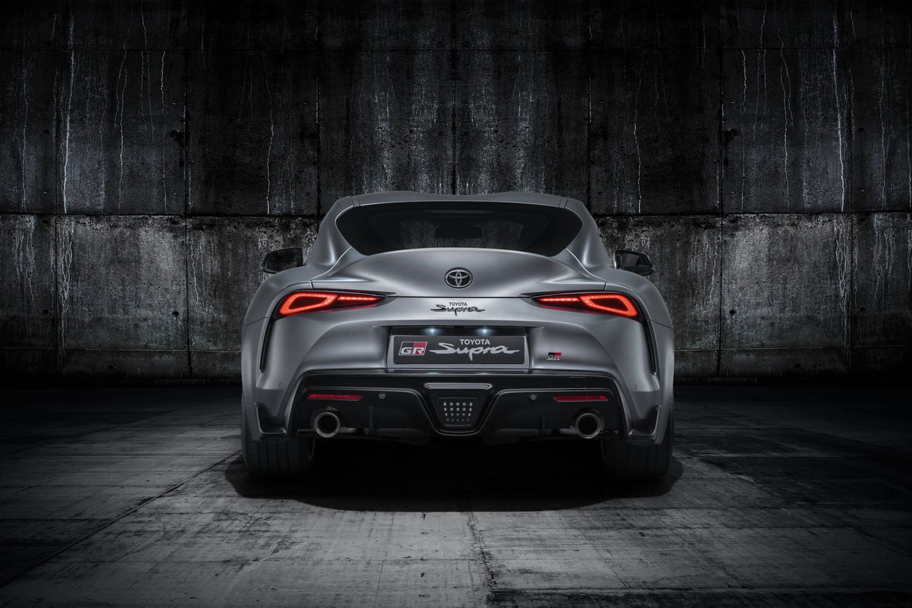 Toyota Supra Gris 2019 Toyota Supra Grey Studio 006 119004