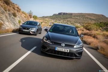 Volkswagen Golf R Seat Leon Cupra R 9 