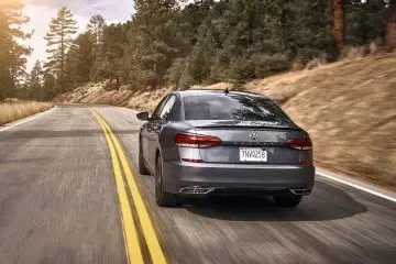 Volkswagen Passat 2019 Estados Unidos Gris Exterior 05