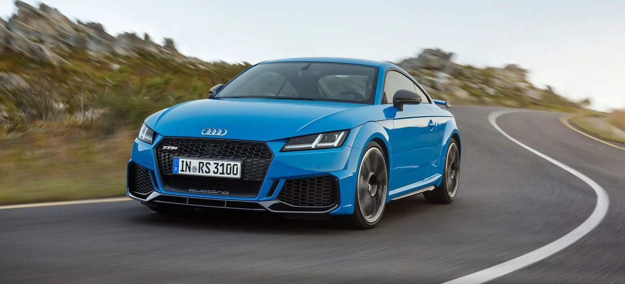 Audi Tt Rs 2019 Azul Exterior Movimiento 16 Frontal