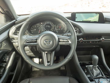 Mazda 3 Skyactiv G Interior 00013