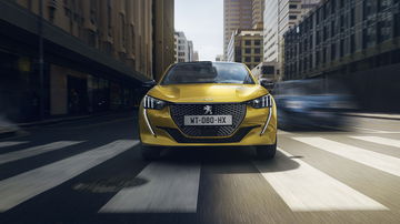 Peugeot 208 2019 Amarillo Exterior 03