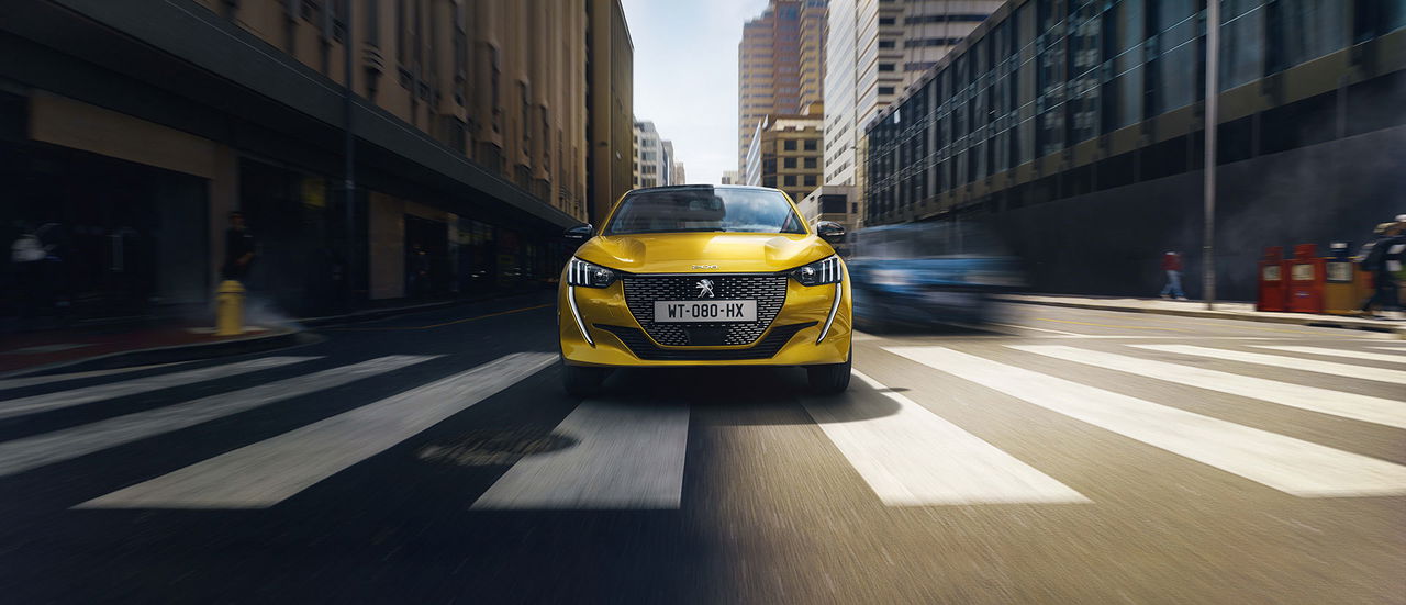 Peugeot 208 2019 Amarillo Exterior 05