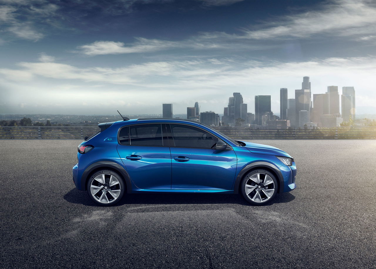 Peugeot E 208 2019 Azul Exterior 17