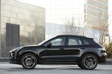 Porsche Macan Sprit 2019 1 Negro