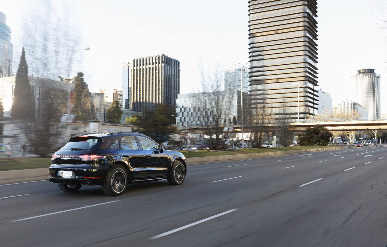 Porsche Macan Sprit 2019 8 Negro