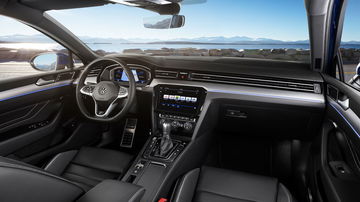 Volkswagen Passat 2019 Interior 01