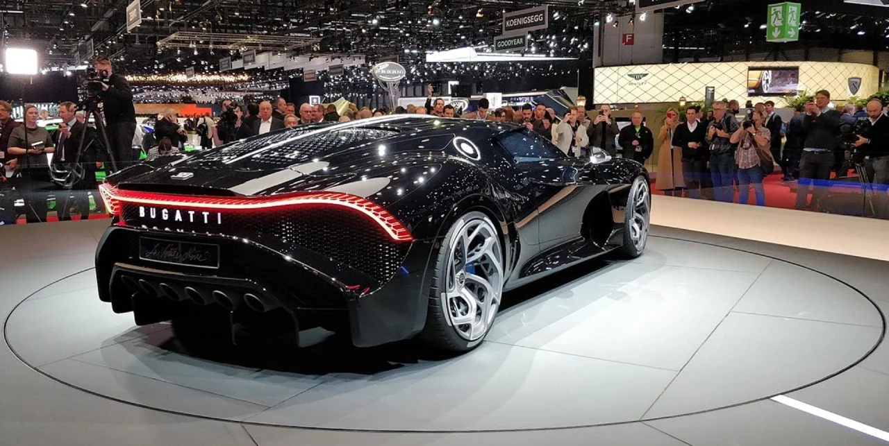 Bugatti La Voiture Noire 0319 01