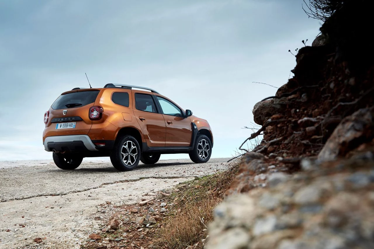 Dacia Duster 2019 Naranja Atacama 4x4 Tce 01