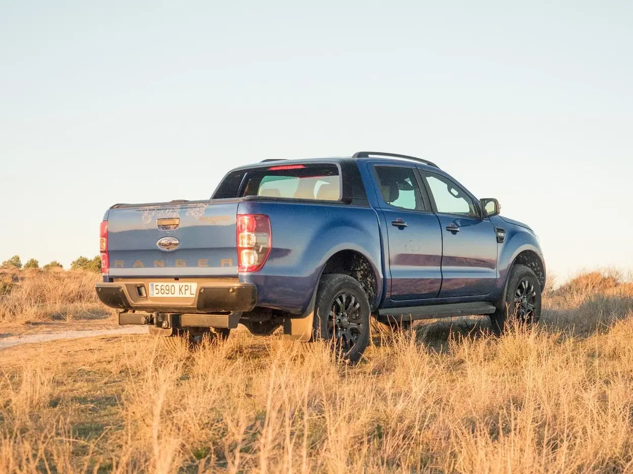 Ford Ranger Wildtrak Trasera 00013