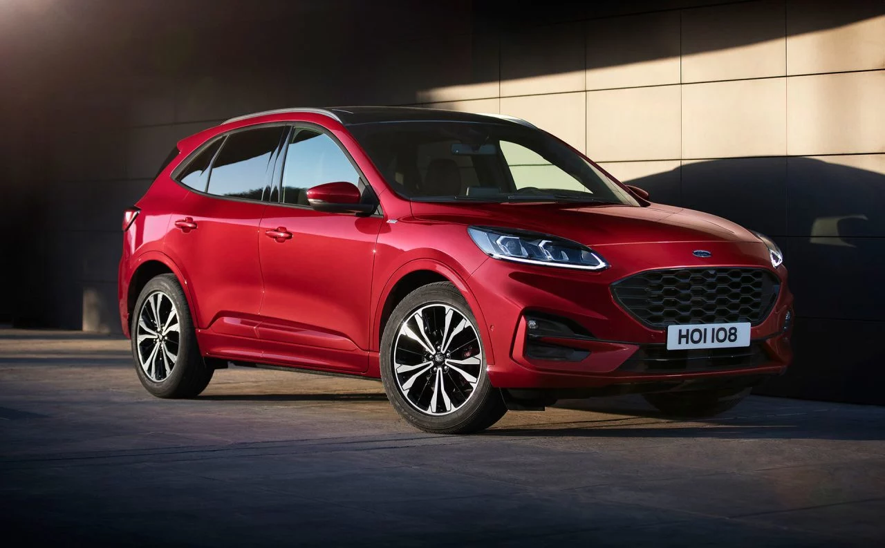 Ford Kuga Rojo St Line 2019 03