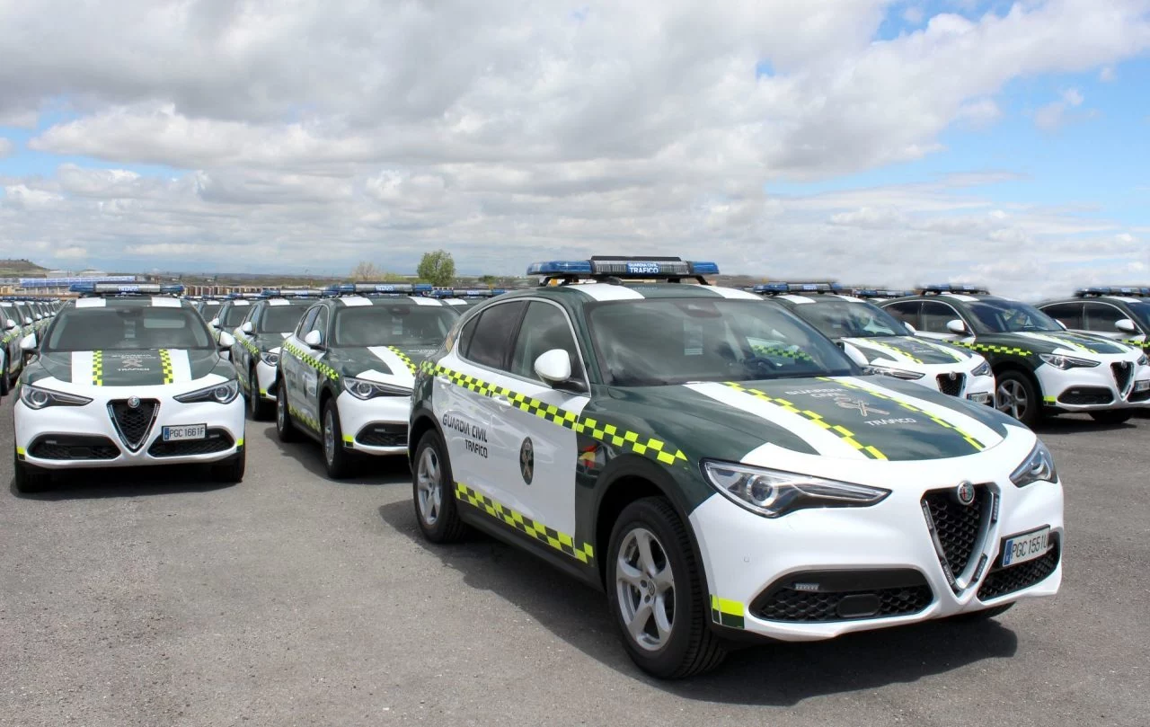 Alfa Romeo Stelvio Guardia Civil 1