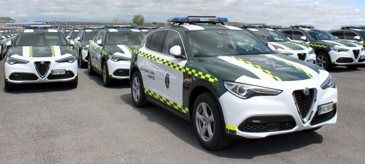 Alfa Romeo Stelvio Guardia Civil P