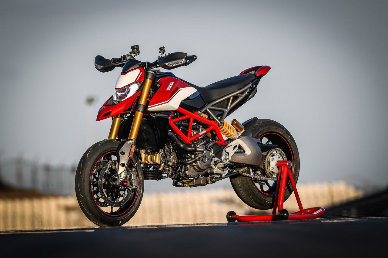 Ducati Hypermotard 950 Sp Static 11 Uc70310 Mid