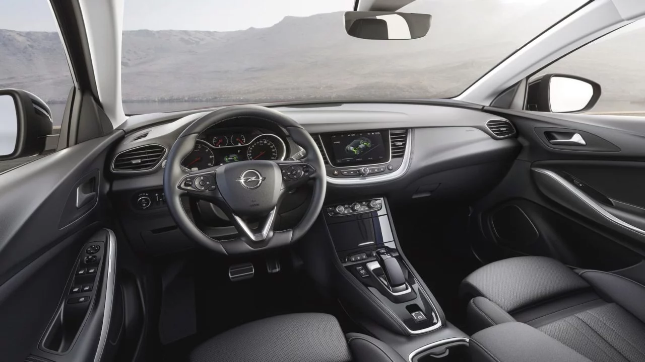 Opel Grandland X Hybrid4