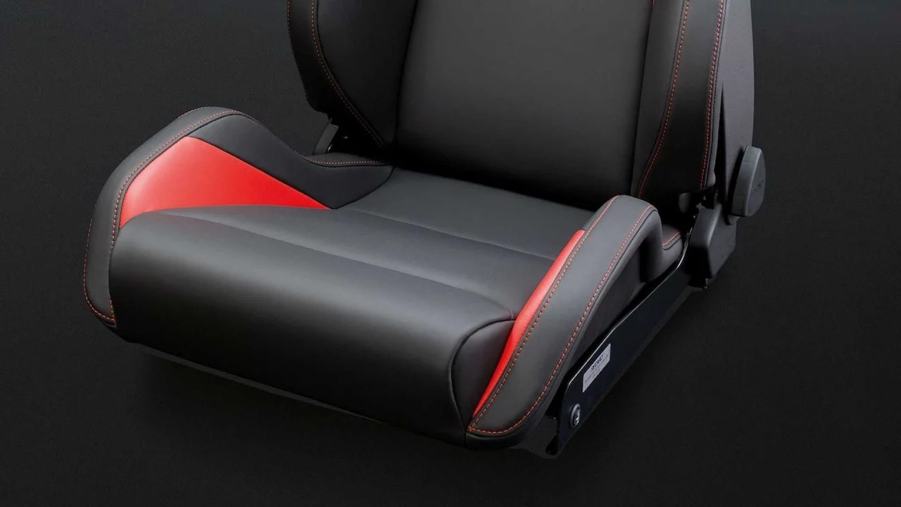 Recaro Sportster Cs Nurburgring 0519 03