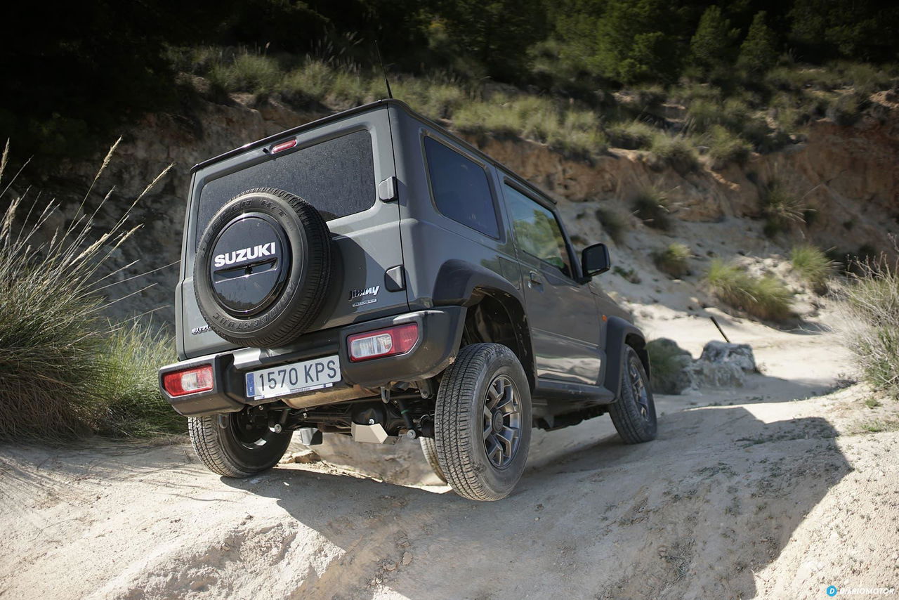 Suzuki Jimny Exterior 00008