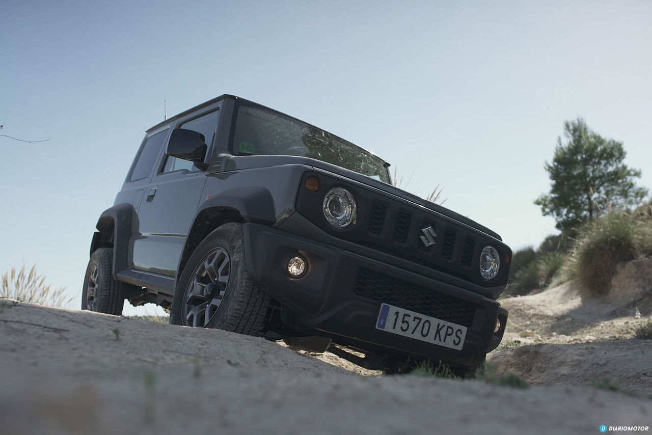 Suzuki Jimny Vs Dacia Duster Frontal 00002