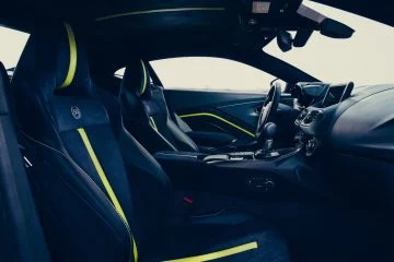 Vantage Amr 16