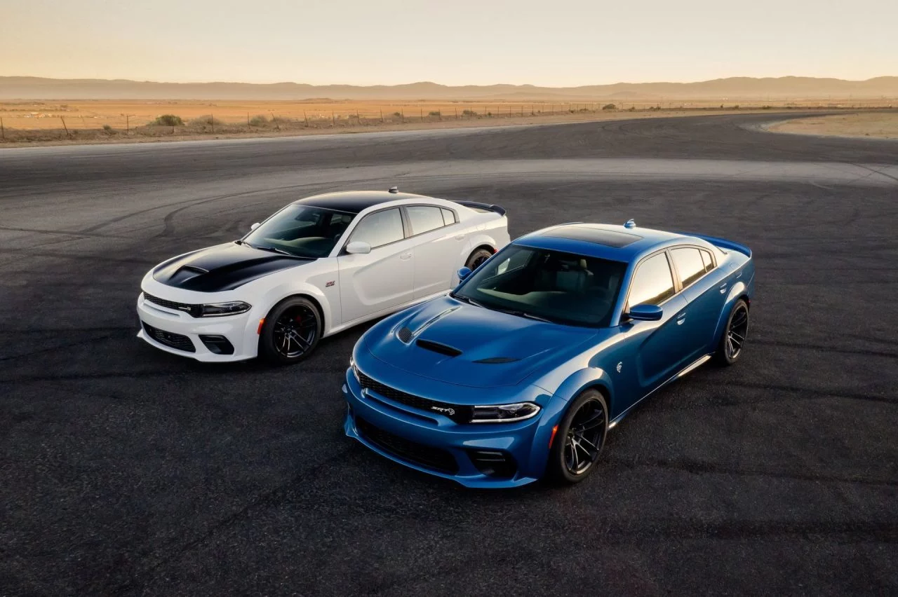 2020 Dodge Charger Scat Pack Widebody (left) And 2020 Dodge Char