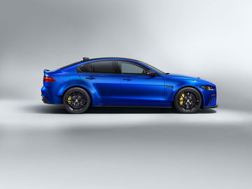 Jaguar Xe Project 8 Touring 2