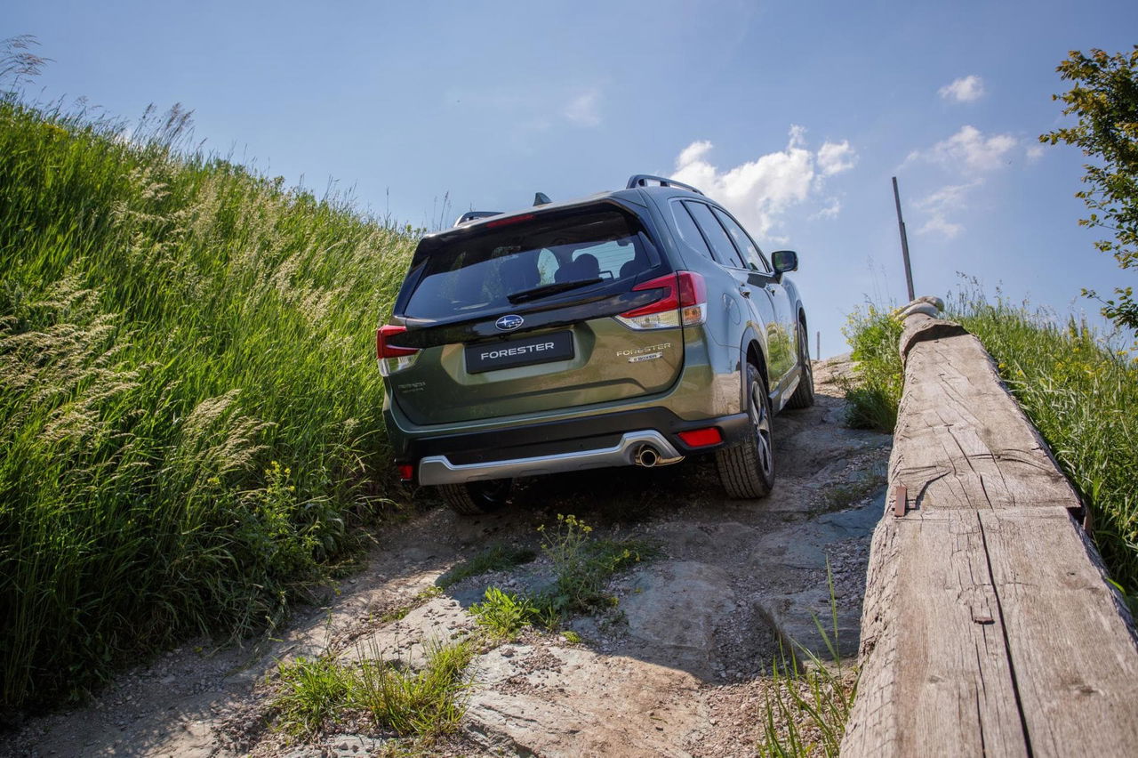 Subaru Forester Hibrido Dm 4