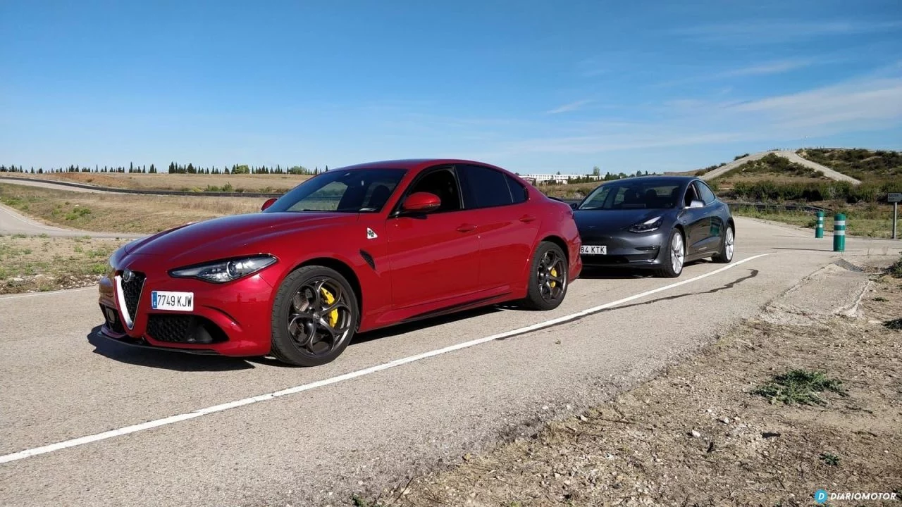 Tesla Model 3 Vs Alfa Romeo Giulia Quadrifoglio 0619 020 