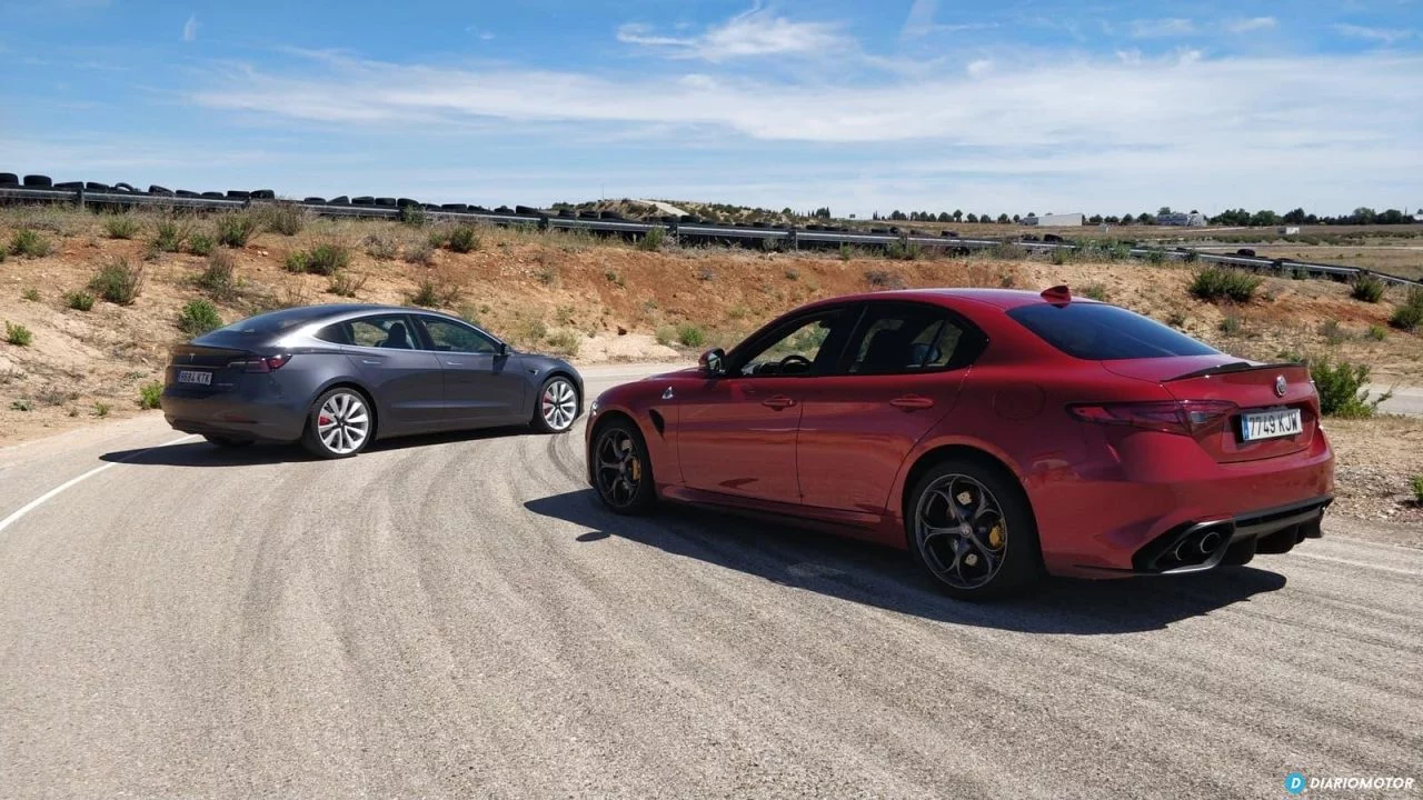 Tesla Model 3 Vs Alfa Romeo Giulia Quadrifoglio 0619 022 