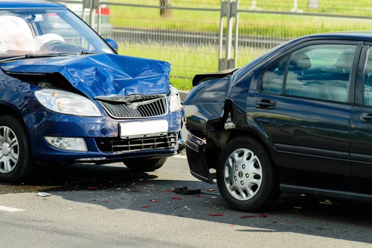 Accidente Colision Coche 0619 01