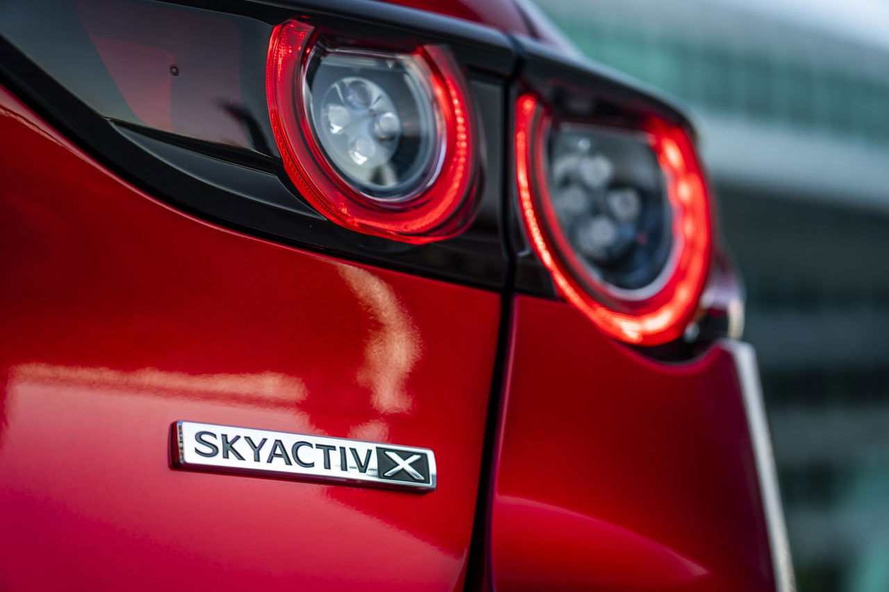 Mazda 3 Skactiv X Detalle 00012