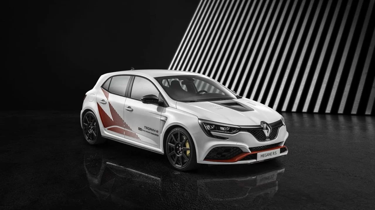 Renault Megane Rs Trophy R 0619 001