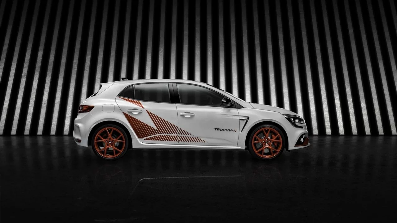 Renault Megane Rs Trophy R 0619 007