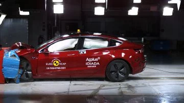 Tesla Model 3 Euroncap 0619 02