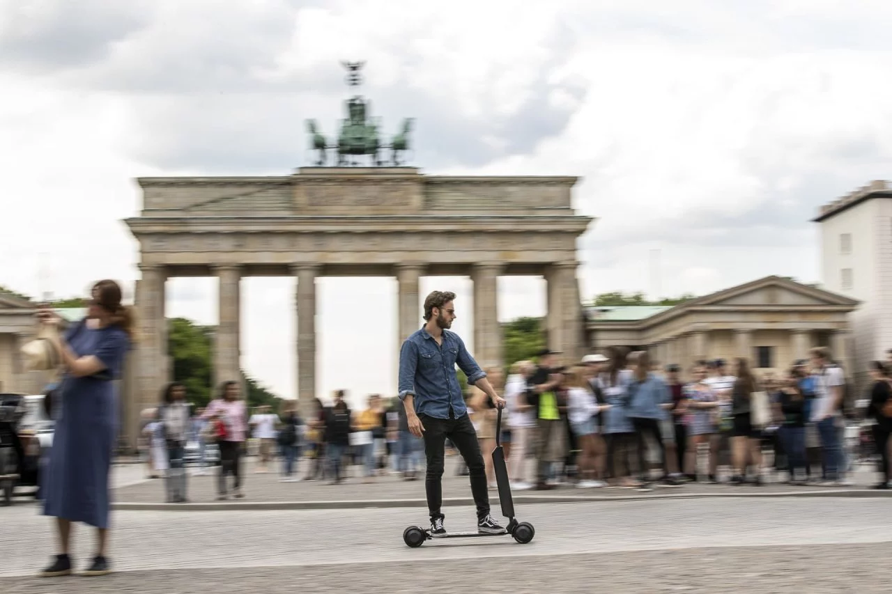 Audi Combines E Scooter With Skateboard