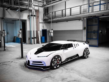 Bugatti Centodieci 3