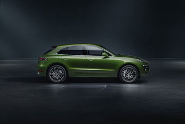 Porsche Macan Turbo 2020 1