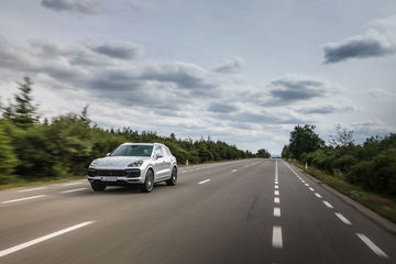 Prueba Porsche Cayenne Turbo S E Hybrid 5