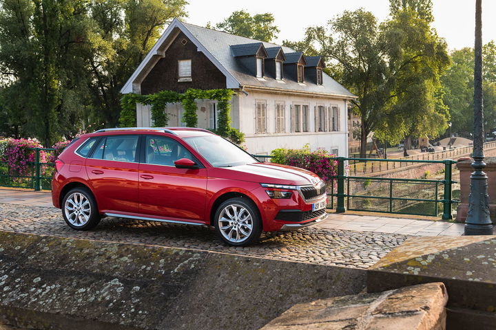 Skoda Kamiq 2020 Rojo Exterior 21