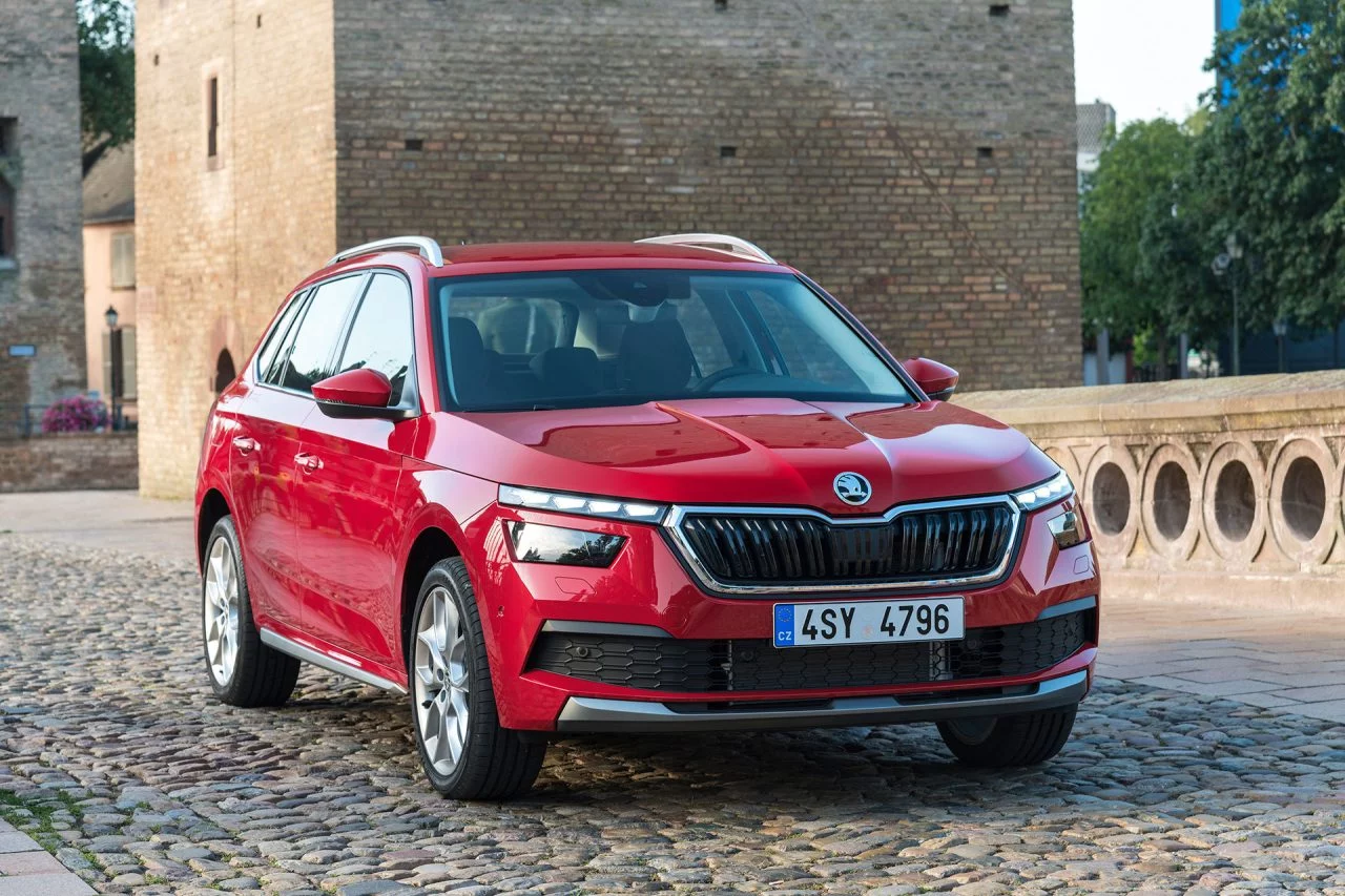 Skoda Kamiq 2020 Rojo Exterior 24