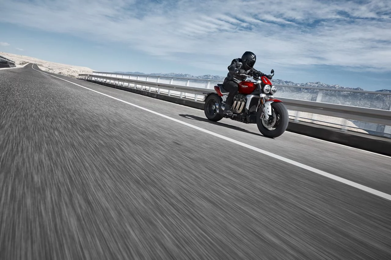 Triumph 2019 Rocket 3 R Riding 1