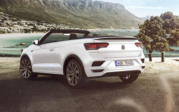 Volkswagen T Roc Cabrio 2020 Blanco 01 Trasera